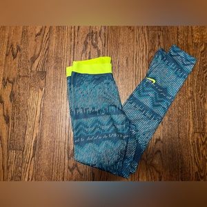 Nike dri-fit leggings size L